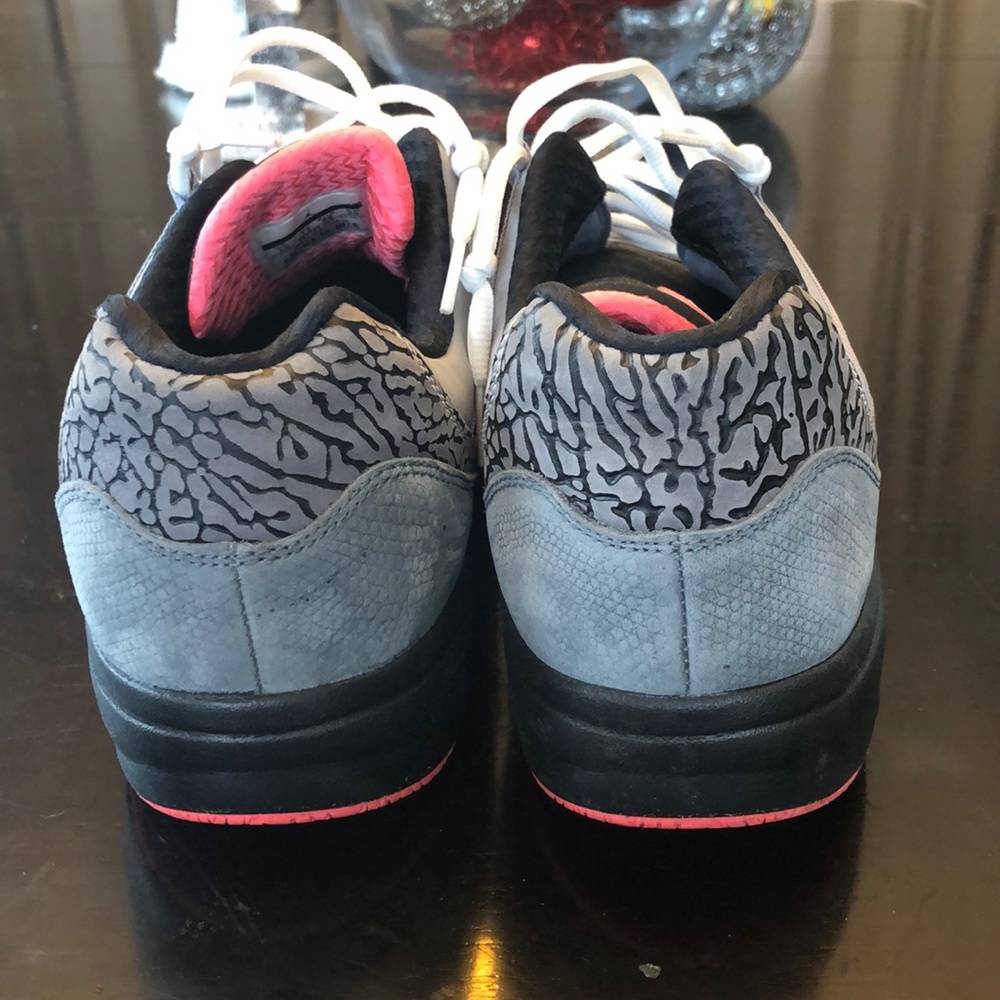Air Jordan shoes